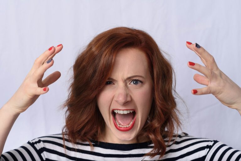 Bunt matki. Jakieś rady? Samo przejdzie?